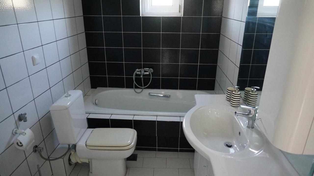 Villa Karras Nea Vrasna Bagian luar foto