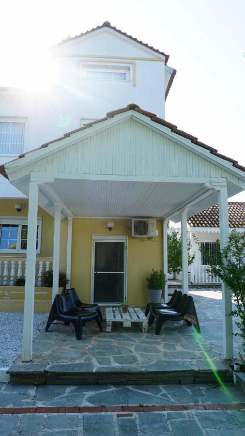 Villa Karras Nea Vrasna Bagian luar foto